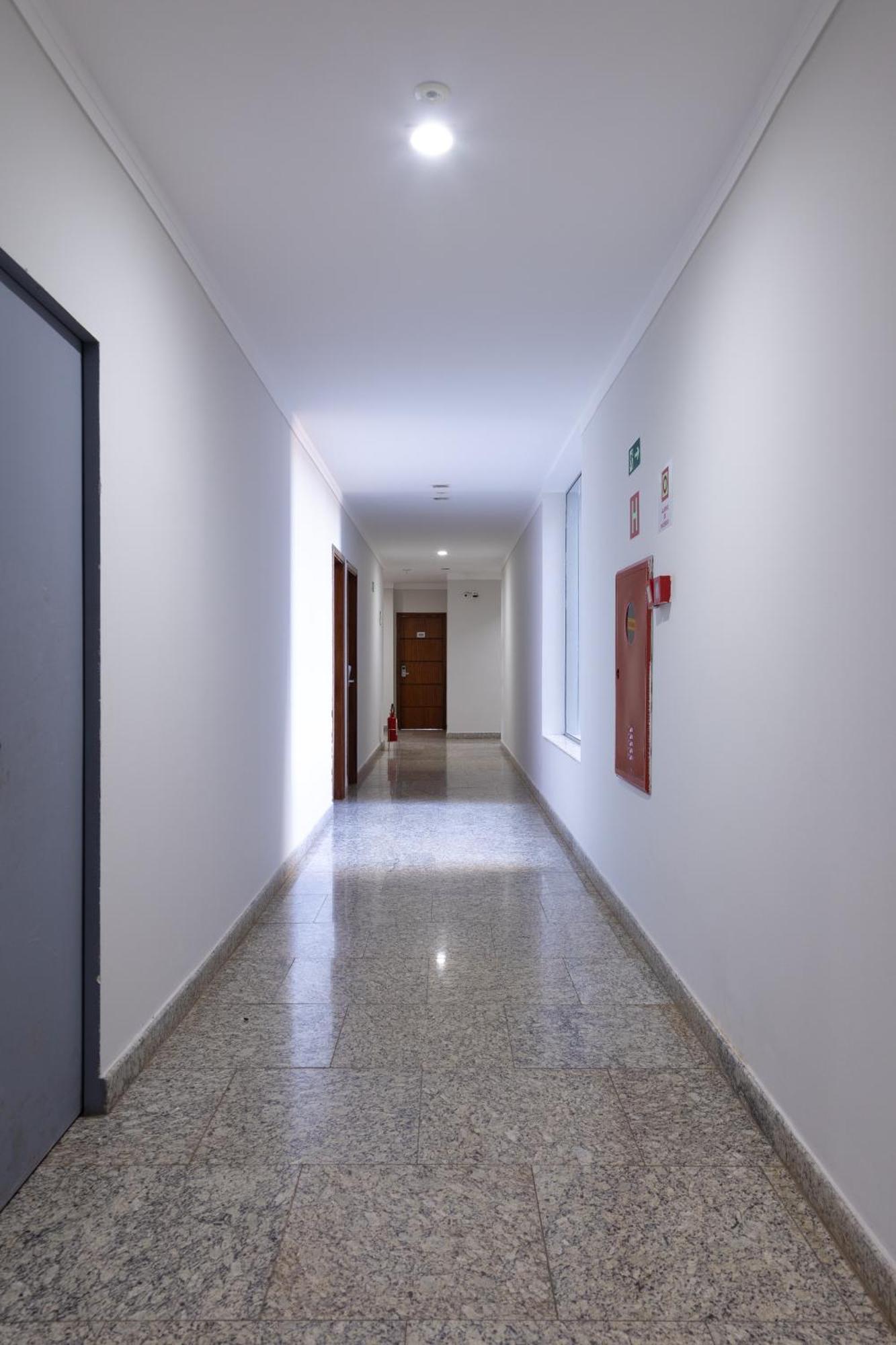 Bombonato Hotel - Facil Acesso Ao Aeroporto E Parque De Exposicoes Abcz Uberaba Bagian luar foto
